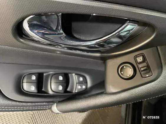 NISSAN QASHQAI II - voiture d'occasion - Photo 31