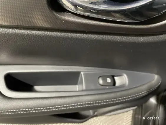 NISSAN QASHQAI II - voiture d'occasion - Photo 38