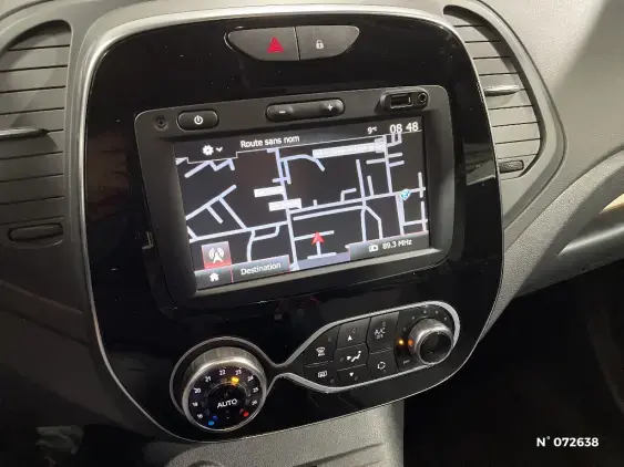 RENAULT CAPTUR - voiture d'occasion - Photo 13