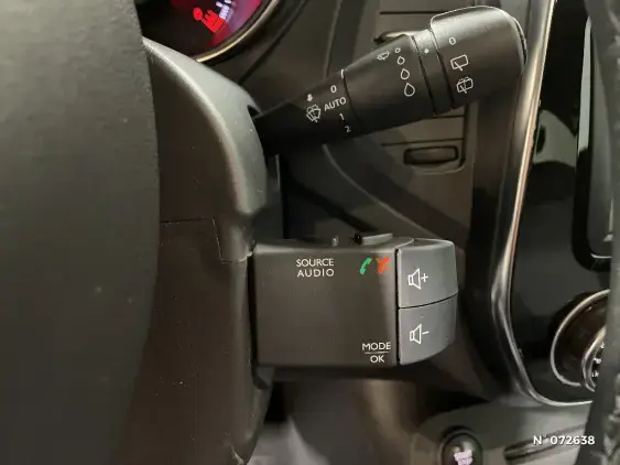 RENAULT CAPTUR - voiture d'occasion - Photo 29