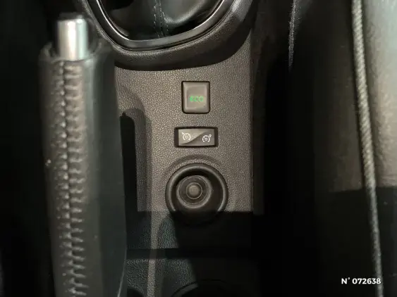 RENAULT CAPTUR - voiture d'occasion - Photo 34