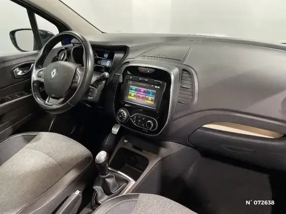 RENAULT CAPTUR - voiture d'occasion - Photo 10