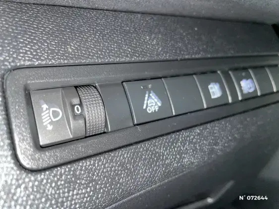 PEUGEOT 3008 II - voiture d'occasion - Photo 15