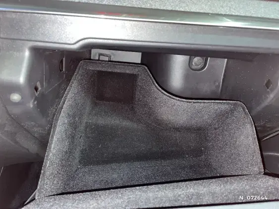 PEUGEOT 3008 II - voiture d'occasion - Photo 38