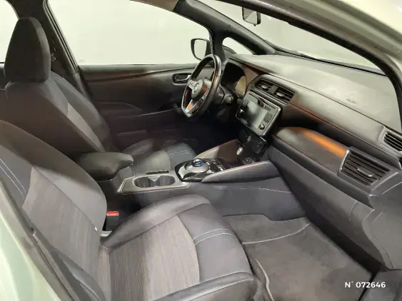 NISSAN LEAF II - voiture d'occasion - Photo 10