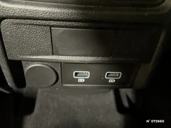 RENAULT ARKANA - voiture d'occasion - Photo 38