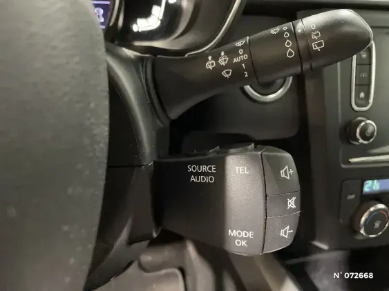 RENAULT KADJAR - voiture d'occasion - Photo 30