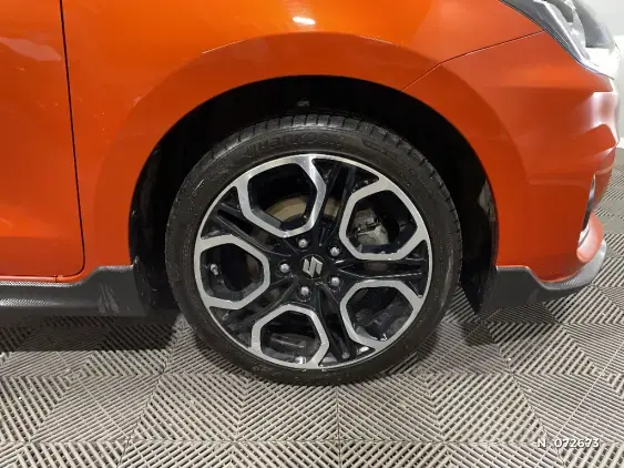 SUZUKI SWIFT III - voiture d'occasion - Photo 8