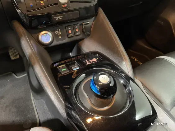 NISSAN LEAF II - voiture d'occasion - Photo 28
