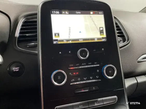 RENAULT SCENIC IV - voiture d'occasion - Photo 13