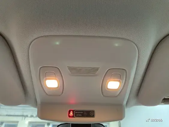 RENAULT SCENIC IV - voiture d'occasion - Photo 35