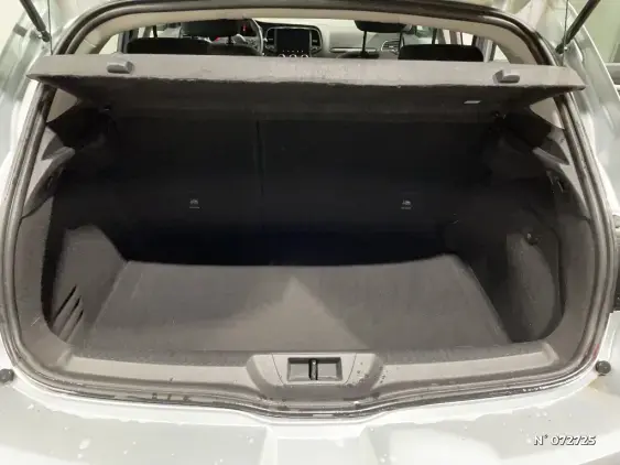 RENAULT MEGANE IV - voiture d'occasion - Photo 7