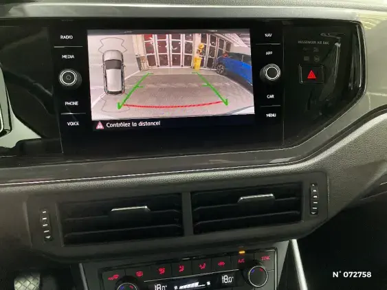 VOLKSWAGEN POLO VI - voiture d'occasion - Photo 14