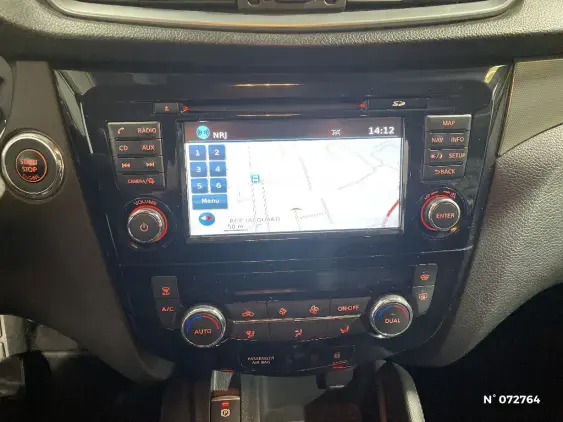 NISSAN QASHQAI II - voiture d'occasion - Photo 27
