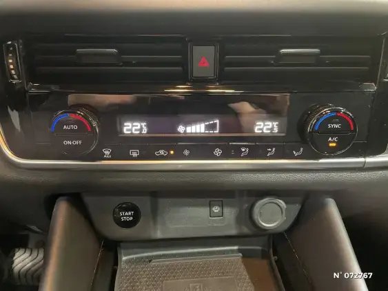 NISSAN QASHQAI III - voiture d'occasion - Photo 31
