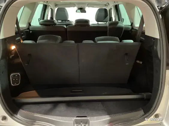 RENAULT SCENIC IV - voiture d'occasion - Photo 7