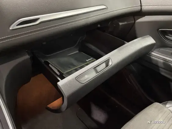 RENAULT SCENIC IV - voiture d'occasion - Photo 31
