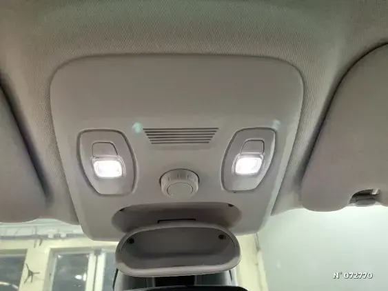 RENAULT SCENIC IV - voiture d'occasion - Photo 34