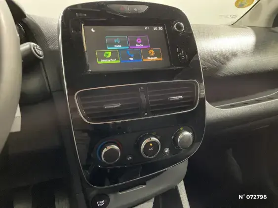RENAULT CLIO ESTATE IV - voiture d'occasion - Photo 13