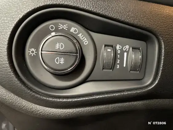 JEEP RENEGADE - voiture d'occasion - Photo 15