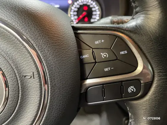 JEEP RENEGADE - voiture d'occasion - Photo 28