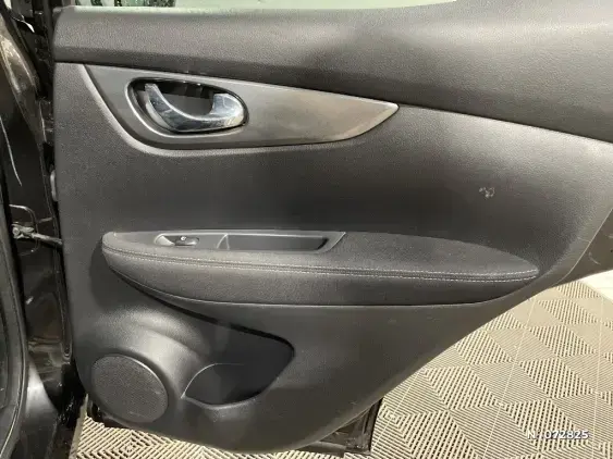 NISSAN QASHQAI II - voiture d'occasion - Photo 26
