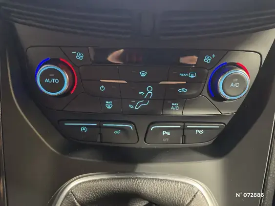 FORD KUGA II - voiture d'occasion - Photo 29