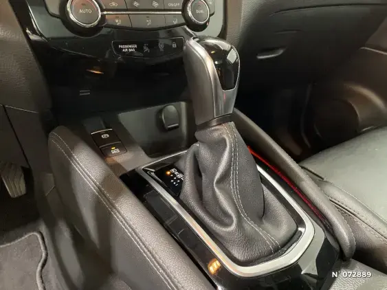 NISSAN QASHQAI II - voiture d'occasion - Photo 29