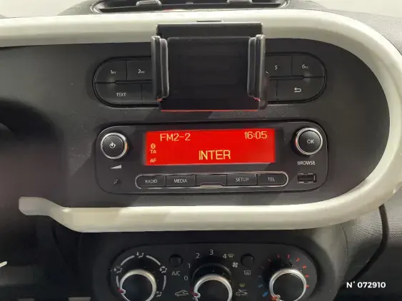 RENAULT TWINGO III - voiture d'occasion - Photo 13