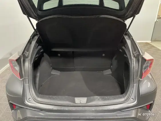 TOYOTA C-HR - voiture d'occasion - Photo 7