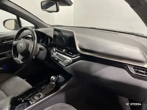 TOYOTA C-HR - voiture d'occasion - Photo 10