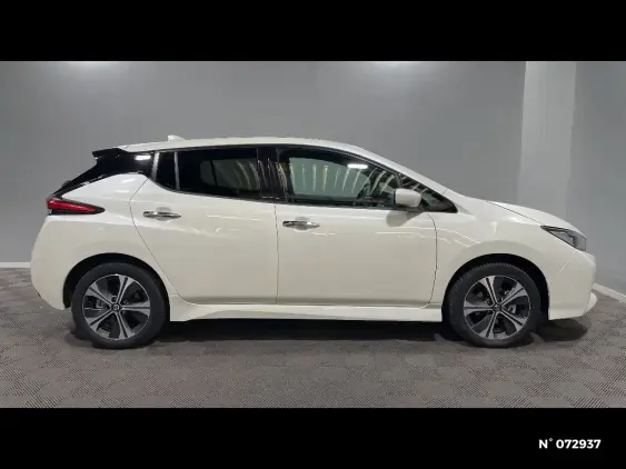 NISSAN LEAF II - voiture d'occasion - Photo 5