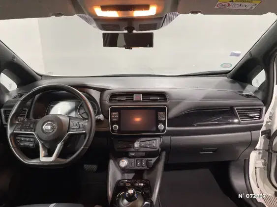 NISSAN LEAF II - voiture d'occasion - Photo 9