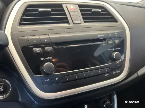 SUZUKI S-CROSS - voiture d'occasion - Photo 13