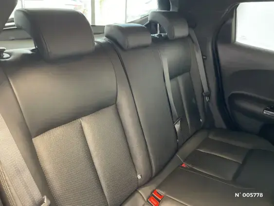 NISSAN JUKE I - voiture d'occasion - Photo 11