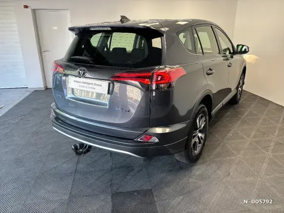 TOYOTA RAV4 IV - voiture d'occasion - Photo 4