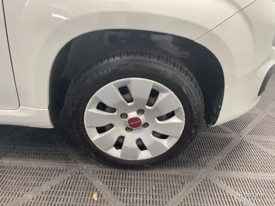 FIAT PANDA III - voiture d'occasion - Photo 8