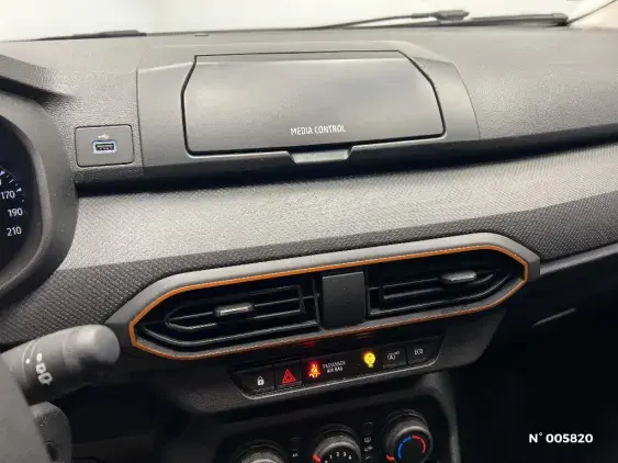 DACIA SANDERO III - voiture d'occasion - Photo 13