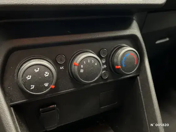 DACIA SANDERO III - voiture d'occasion - Photo 15