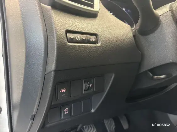 NISSAN QASHQAI II - voiture d'occasion - Photo 15