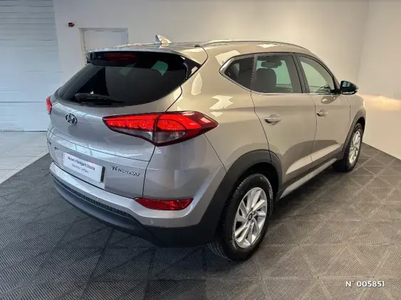 HYUNDAI TUCSON II - voiture d'occasion - Photo 4