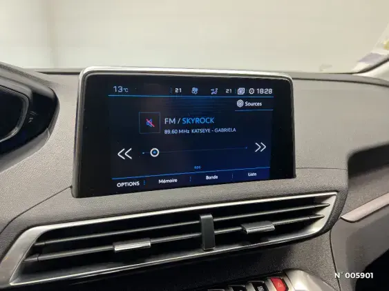 PEUGEOT 3008 II - voiture d'occasion - Photo 13