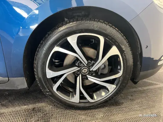 RENAULT SCENIC IV - voiture d'occasion - Photo 8