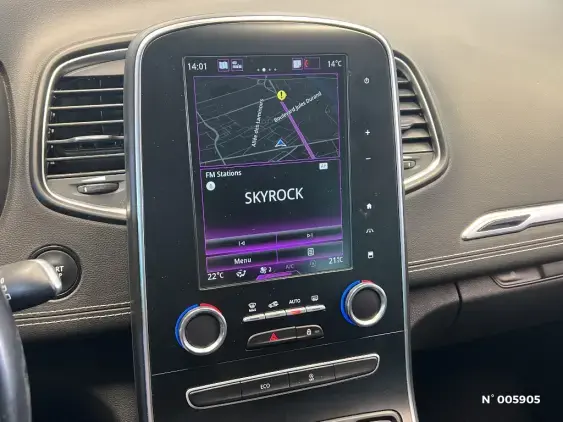 RENAULT SCENIC IV - voiture d'occasion - Photo 13