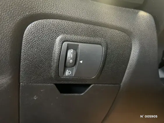 RENAULT SCENIC IV - voiture d'occasion - Photo 15