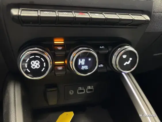 RENAULT CLIO V - voiture d'occasion - Photo 26