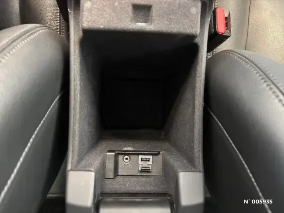 VOLVO V60 - voiture d'occasion - Photo 29