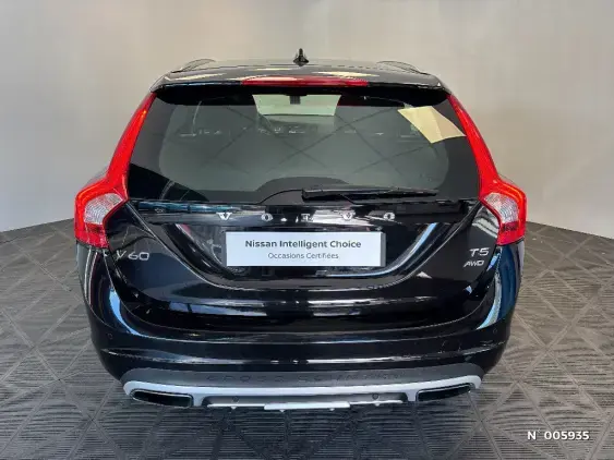 VOLVO V60 - voiture d'occasion - Photo 6