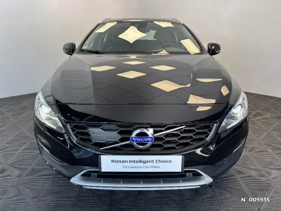 VOLVO V60 - voiture d'occasion - Photo 3
