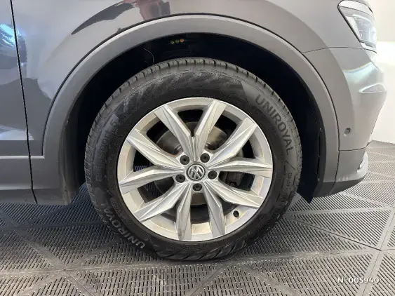 VOLKSWAGEN TIGUAN II - voiture d'occasion - Photo 8